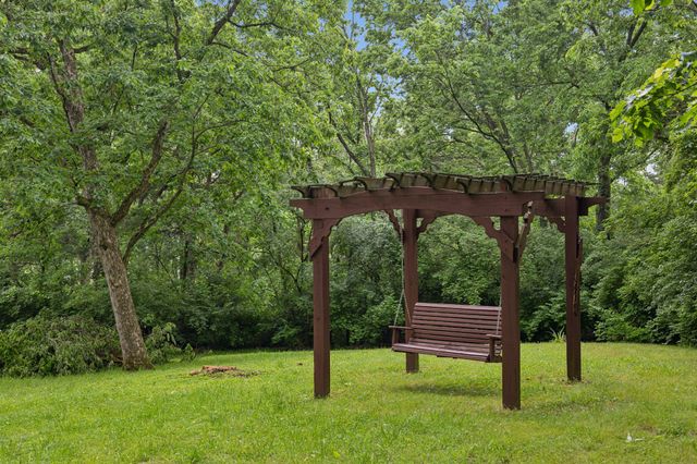 909 Plateau Pkwy, Nashville, TN 37205