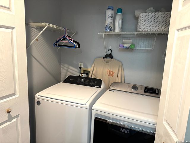 5711 SPRING SUNSHINE, San Antonio, TX 78247