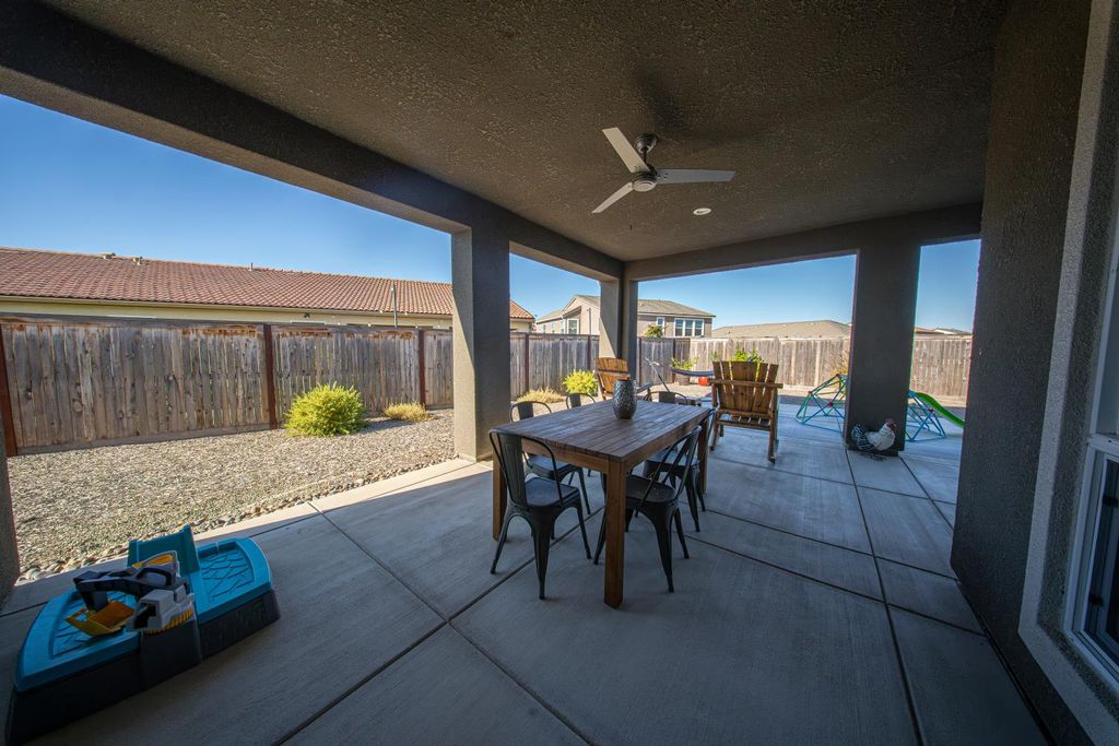 Image 26 of property listing at 4672 Silverado Road, Madera, CA 93636