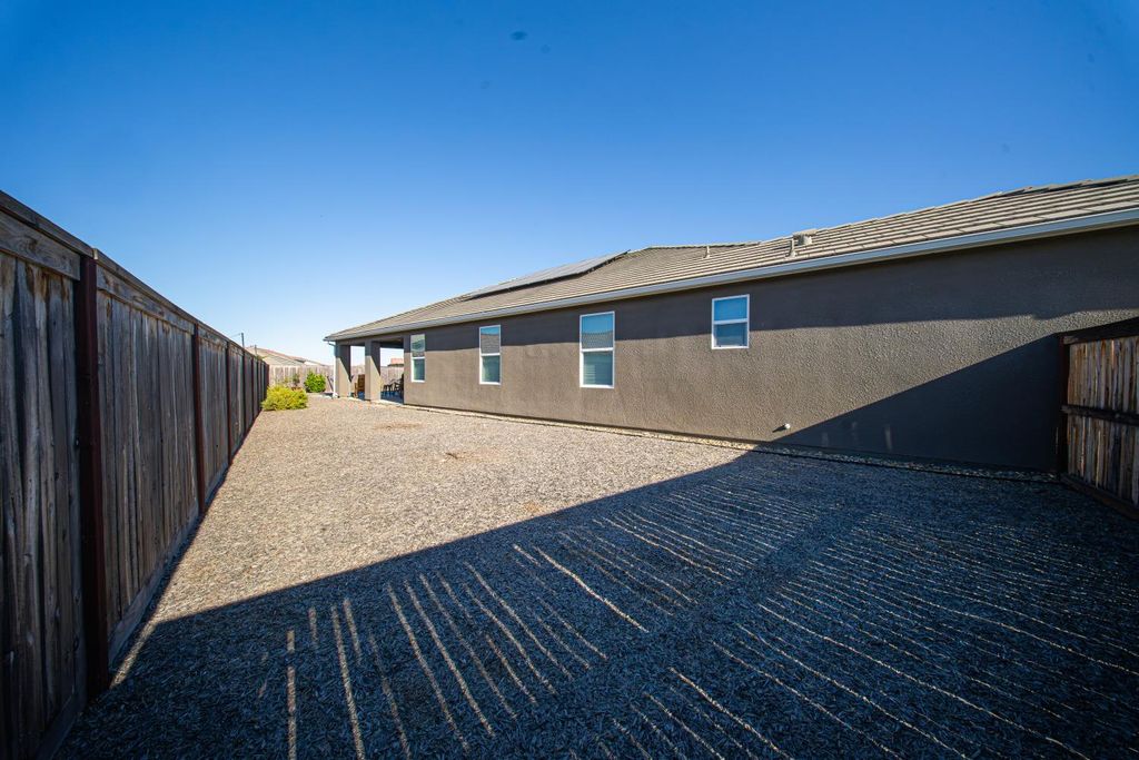 Image 27 of property listing at 4672 Silverado Road, Madera, CA 93636