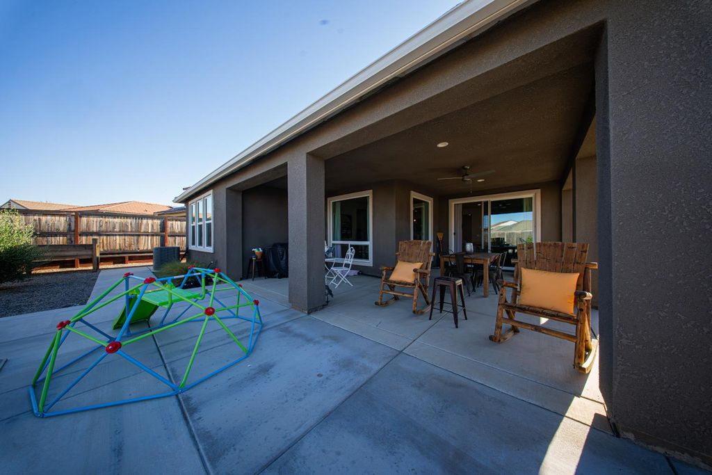 Image 32 of property listing at 4672 Silverado Road, Madera, CA 93636