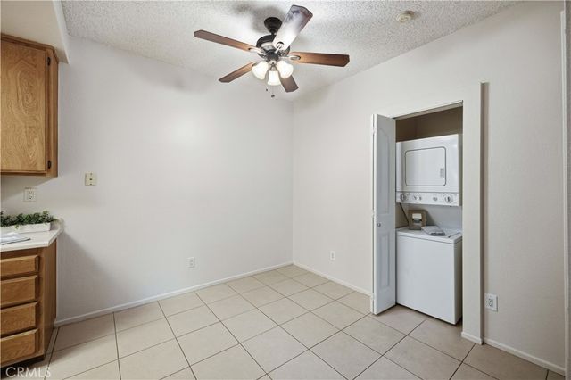 2823 W Avenue K12 137, Lancaster, CA 93536