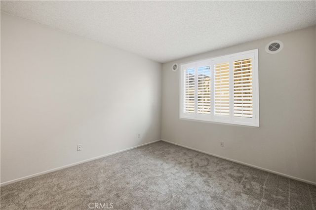 2823 W Avenue K12 137, Lancaster, CA 93536