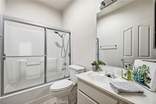 2823 W Avenue K12 137, Lancaster, CA 93536