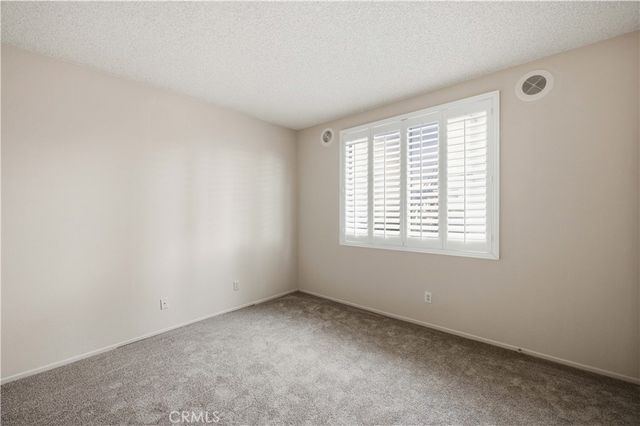 2823 W Avenue K12 137, Lancaster, CA 93536