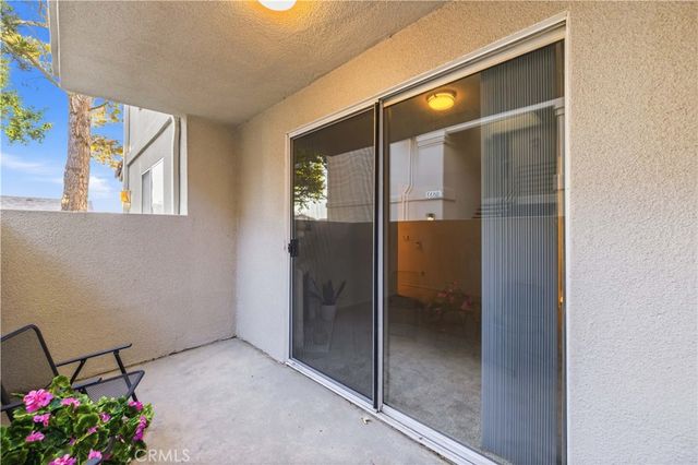 2823 W Avenue K12 137, Lancaster, CA 93536