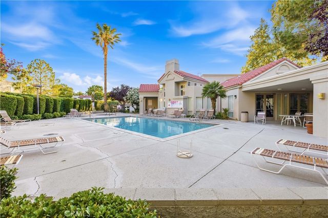 2823 W Avenue K12 137, Lancaster, CA 93536