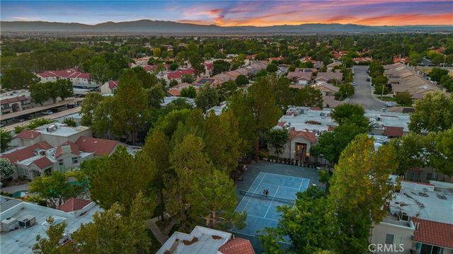 2823 W Avenue K12 137, Lancaster, CA 93536
