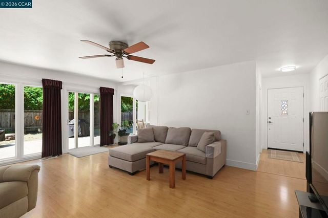 4050 Sacramento St, Concord, CA 94521