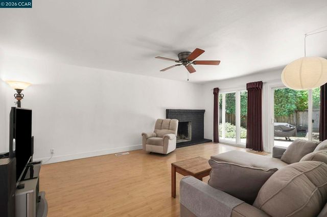 4050 Sacramento St, Concord, CA 94521
