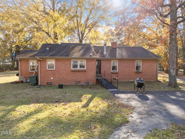 1100 W Main Street, Carrboro, NC 27510