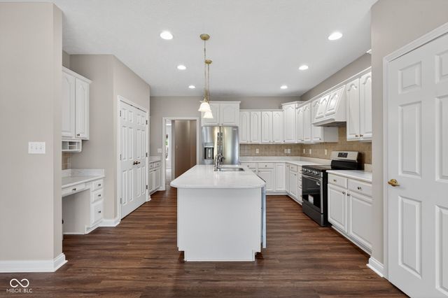 10074 Pyrite Court, Noblesville, IN 46060