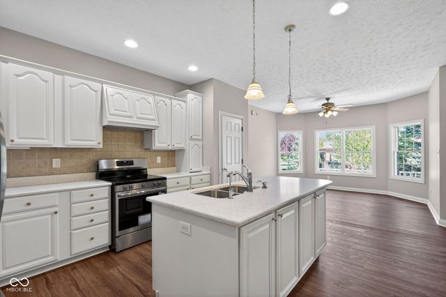 10074 Pyrite Court, Noblesville, IN 46060