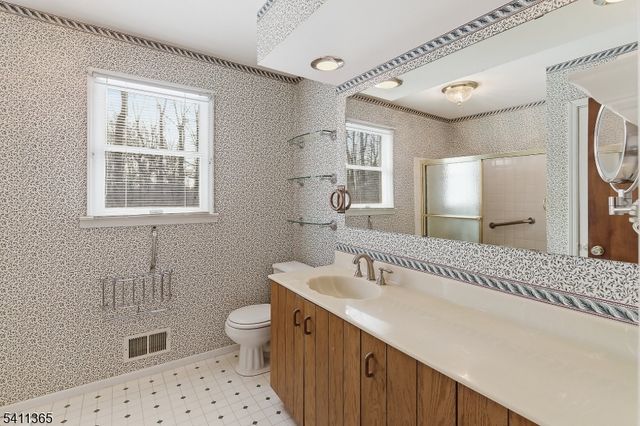 439 Long Hill Rd, Hillsborough Twp., NJ 08844