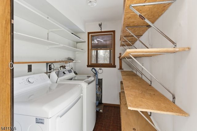 439 Long Hill Rd, Hillsborough Twp., NJ 08844