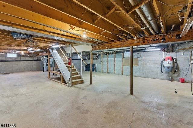 439 Long Hill Rd, Hillsborough Twp., NJ 08844