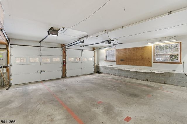 439 Long Hill Rd, Hillsborough Twp., NJ 08844