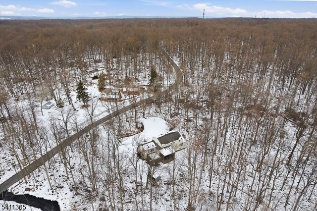 439 Long Hill Rd, Hillsborough Twp., NJ 08844