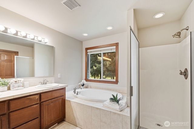 3706 Kinsale Lane SE, Olympia, WA 98501