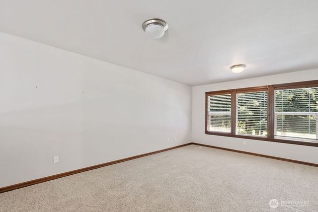 3706 Kinsale Lane SE, Olympia, WA 98501