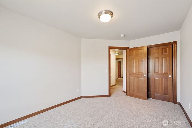 3706 Kinsale Lane SE, Olympia, WA 98501