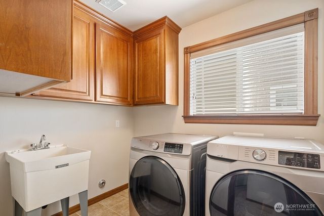 3706 Kinsale Lane SE, Olympia, WA 98501