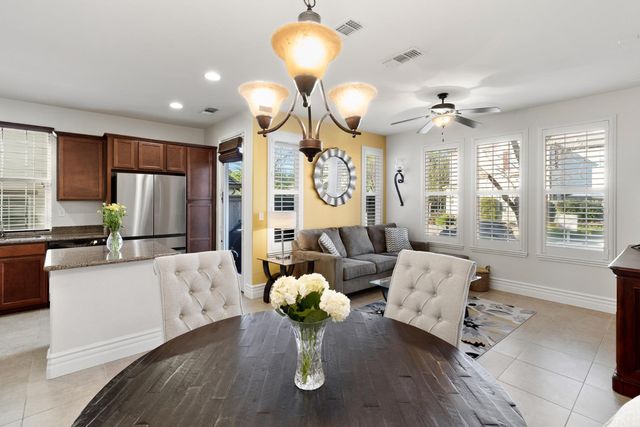 181 Talmont Cir, Roseville, CA 95678