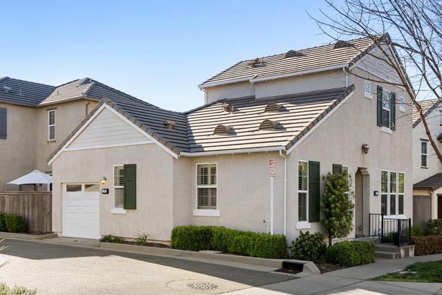 181 Talmont Cir, Roseville, CA 95678