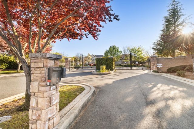 181 Talmont Cir, Roseville, CA 95678