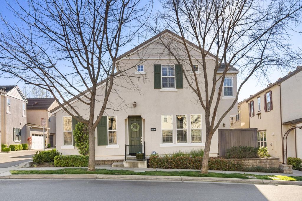 181 Talmont Cir, Roseville, CA 95678
