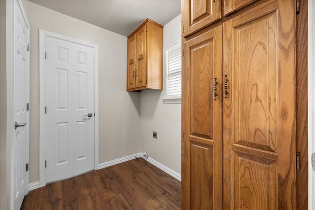 4103 Three Oaks Drive, Arlington, TX 76016