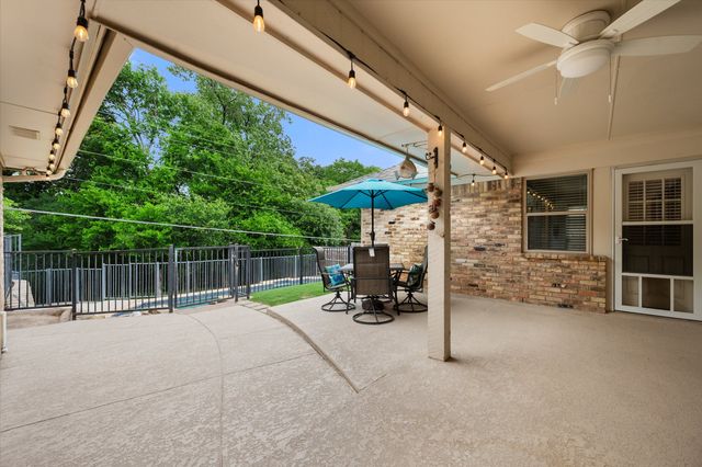 4103 Three Oaks Drive, Arlington, TX 76016