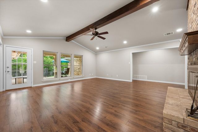 4103 Three Oaks Drive, Arlington, TX 76016