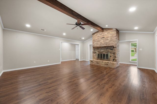 4103 Three Oaks Drive, Arlington, TX 76016