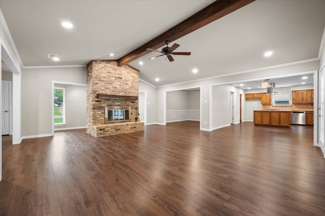 4103 Three Oaks Drive, Arlington, TX 76016