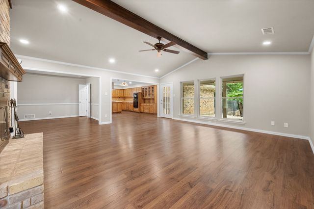 4103 Three Oaks Drive, Arlington, TX 76016