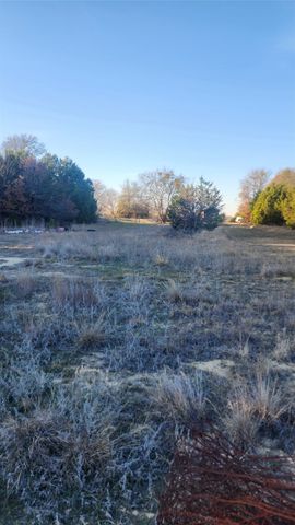 905 Zion Hill Road, Weatherford, TX 76088