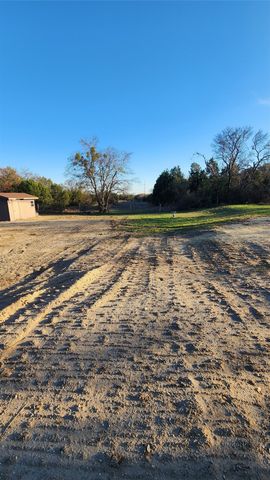 905 Zion Hill Road, Weatherford, TX 76088