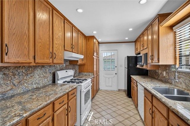 15202 Florwood Avenue, Lawndale, CA 90260