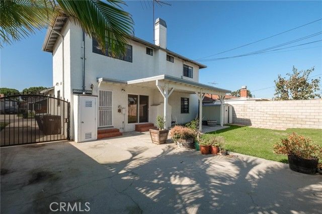 15202 Florwood Avenue, Lawndale, CA 90260