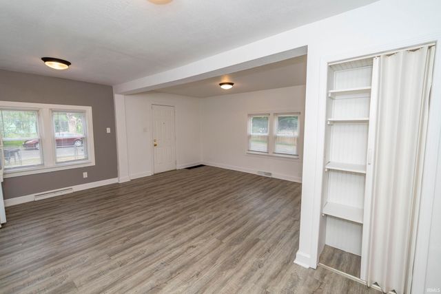52118 Helmen Avenue, South Bend, IN 46637