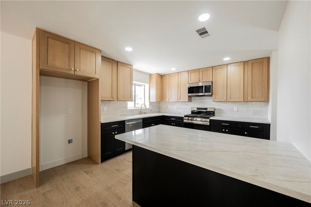 4413 Sunrise Avenue, Las Vegas, NV 89110