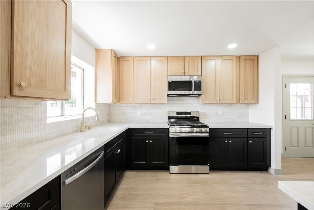 4413 Sunrise Avenue, Las Vegas, NV 89110