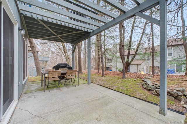 55 Bleakley Drive, Peekskill, NY 10566