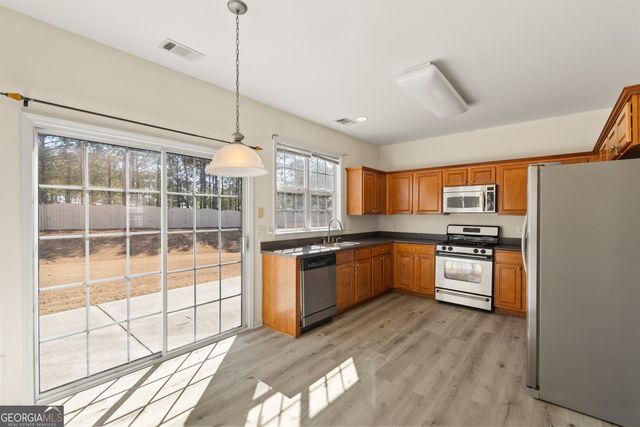 915 Wendlebury Court, Alpharetta, GA 30004