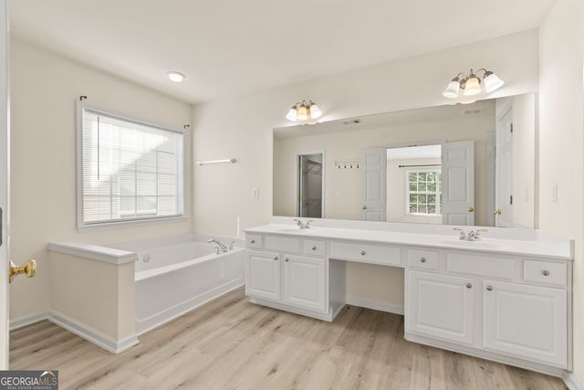 915 Wendlebury Court, Alpharetta, GA 30004