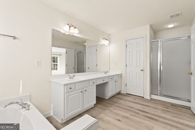 915 Wendlebury Court, Alpharetta, GA 30004