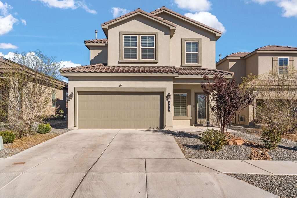 575 Turmalina Drive SE, Rio Rancho, NM 87124