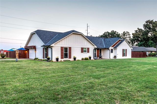 112 Clador Drive, Chandler, OK 74834