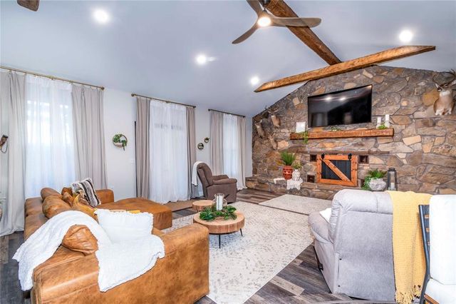 112 Clador Drive, Chandler, OK 74834